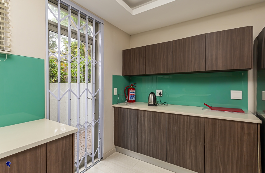 6 Bedroom Property for Sale in Myburgh Park Western Cape